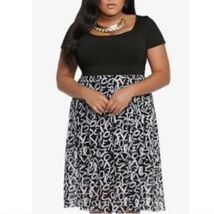 Torrid 1 Dress Love Printed Skirt Modest Black & White